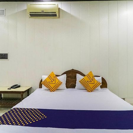 Spot On 65416 Hotel Classic Lucknow Buitenkant foto